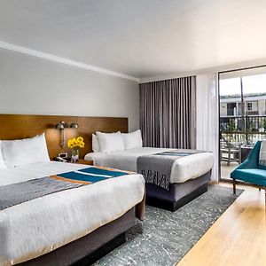 Zimmer mit Queensize-Bett